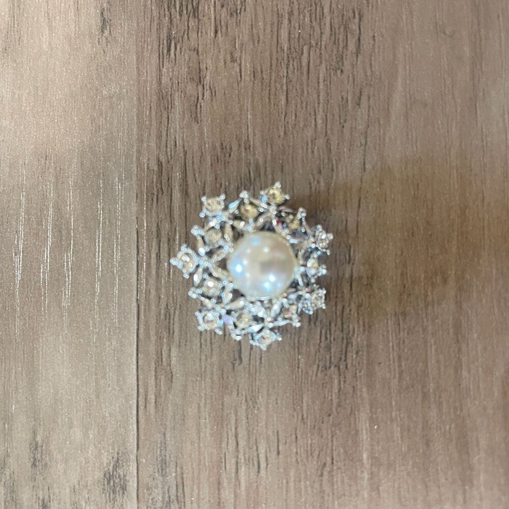 Vintage Sarah Coventry Ultima Silver Star Brooch Rhinestones Faux Pearl 1969
